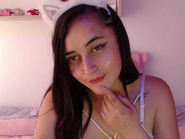 Fotod KarolBunny New naughty girl, willing to play with horny boys