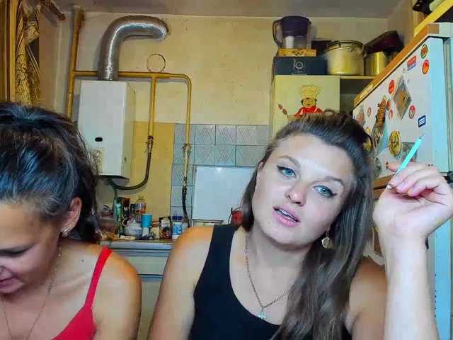 Ringhäälingupildid SEX-THREESOME