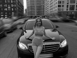 Erootiline videovestlus KARYY