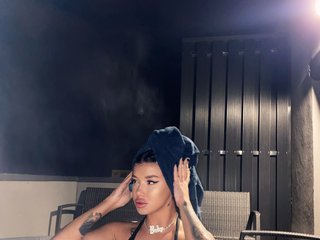 Erootiline videovestlus kassykass