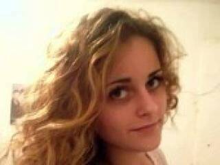 Erootiline videovestlus kataley