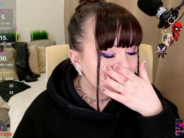 Ringhäälingupildid Kate-Desire