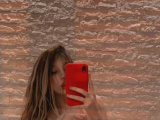 Erootiline videovestlus Katelibre