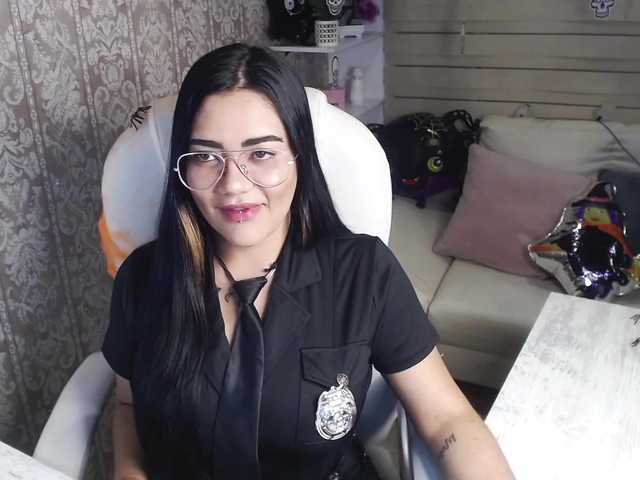 Fotod SoyKate_K This Officer Want to find some Bad Guys... Are you one of them???♥ /♠ At Goal Naked and Play Boobs♠ /35 tks Any Flash/ 130 tks Naked/ 155 tks Fingering / 180 tks SNAPCHAT/ #new #lovense #lush #squirt #bigass #bigboobs #hairy #anal