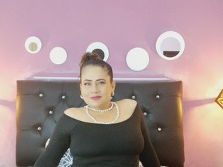 Erootiline videovestlus KathiaHunt