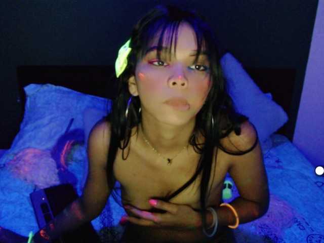 Fotod Kathleen show neon #feet #ass #squirt #lush #anal #nailon #teenagers #+18 #bdsm #Anal Games#cum,#latina,#masturbation #oil, ,#Sex with dildo. #young #deep Throat #cam2cam #anal #submissive#costume#new #Game with dildo.