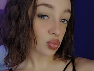 Erootiline videovestlus KatieMyer