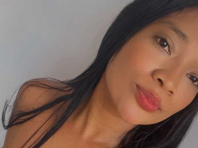 Profiili foto Katiiabigboobs