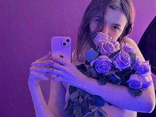 Erootiline videovestlus Kattitoffy