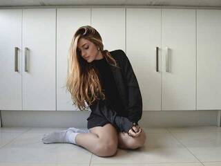 Erootiline videovestlus KeisyLess