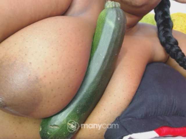 Ringhäälingupildid kencyhotxx