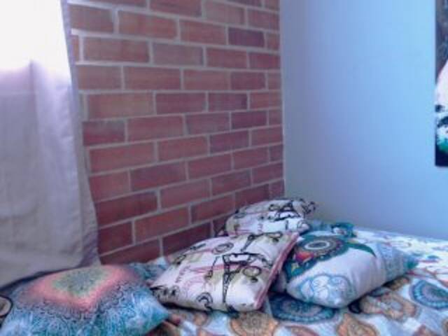 Ringhäälingupildid kendrasunder