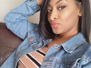 Erootiline videovestlus Khaleesi-D