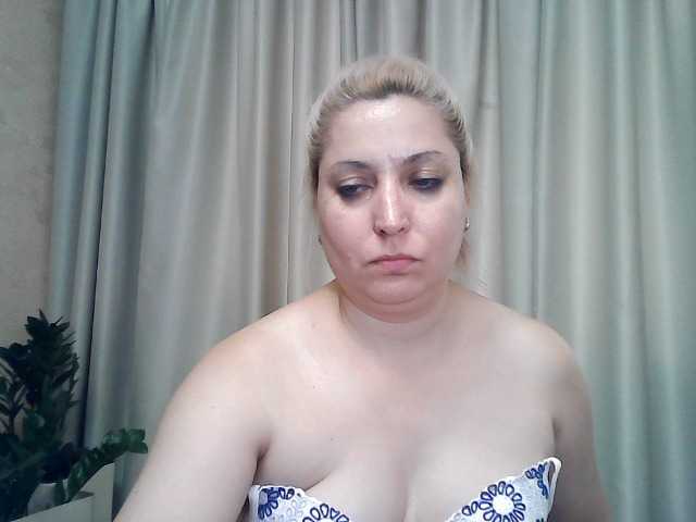 Fotod KickaIricka I will add to my friends-20, view camera-25, show chest-40, open pussy -50, open asshole-70, show my holes -100.