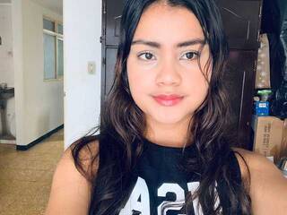 Erootiline videovestlus KIITTY-1