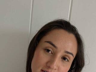 Erootiline videovestlus Kim-sweetlove