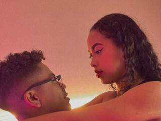 Erootiline videovestlus KimmyMaximu