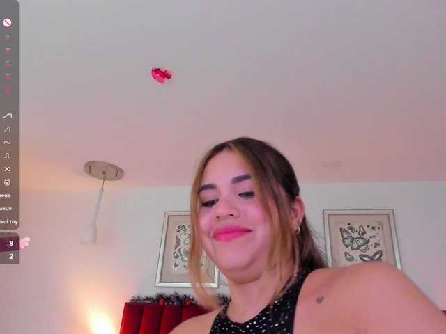 Fotod KimmyTails Seducing you with my red lipsFUCK ME UNTIL TO CUM @remain @total