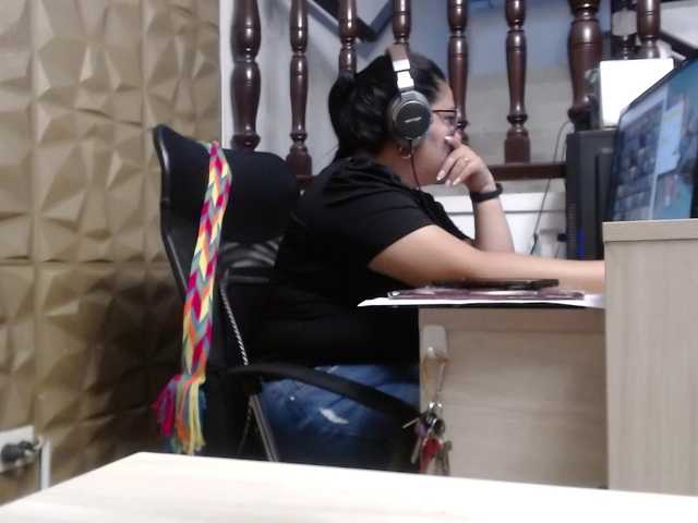 Ringhäälingupildid kimwilliams