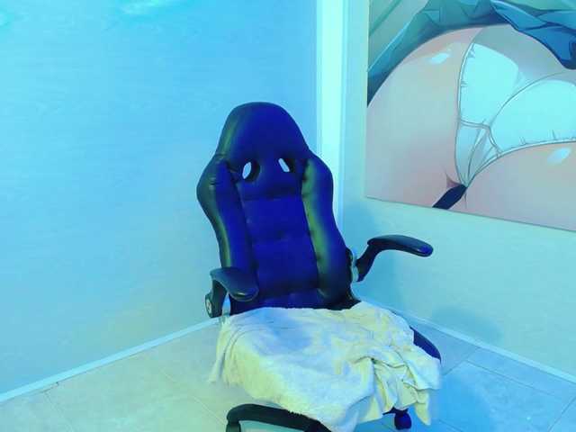 Ringhäälingupildid KindomTits