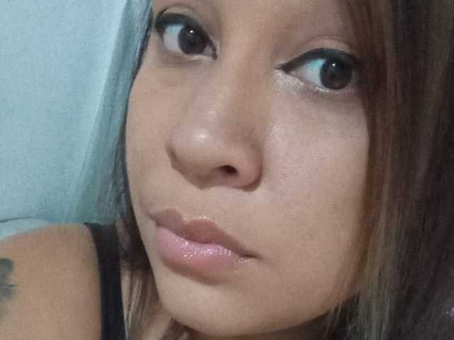 Profiili foto kinkyhousewifee