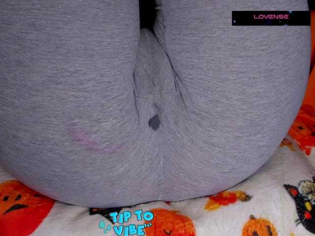 Fotod Kira-Kell a very small spot, make it mega big#squirt #cuminpants #weet :money_flow :masturbating