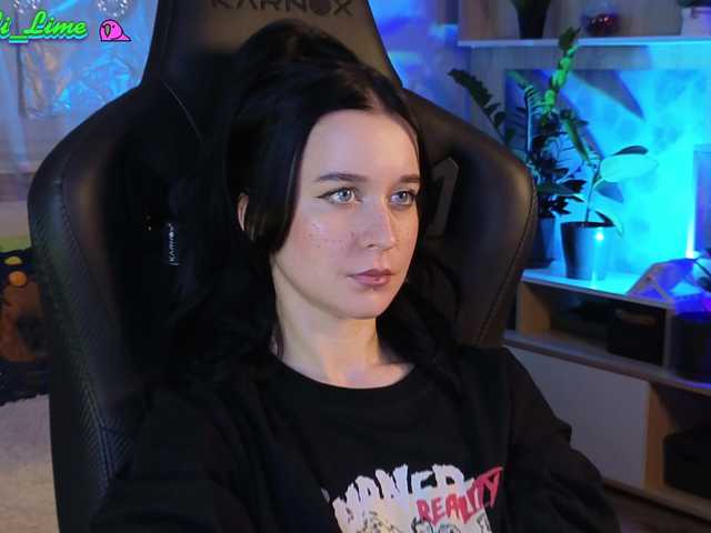 Fotod Kira_Li_Lime Hi guys!)) ❤ ^_ ^ Stream of game and creative amateur performances!!!:* I will be glad to your support in the TOP-100. Group and privat from 5 minutes, to write vlicky messages before Privat. @remain