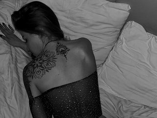 Erootiline videovestlus KiraNa