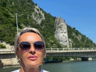 Erootiline videovestlus KirraWhite