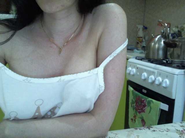 Fotod Meow67 Guys, congratulate me on my last birthday! Collecting 10,000 tokens, there will be a private show with a squirt *