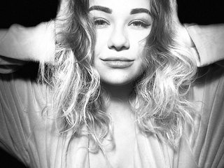 Erootiline videovestlus Kittenbabys