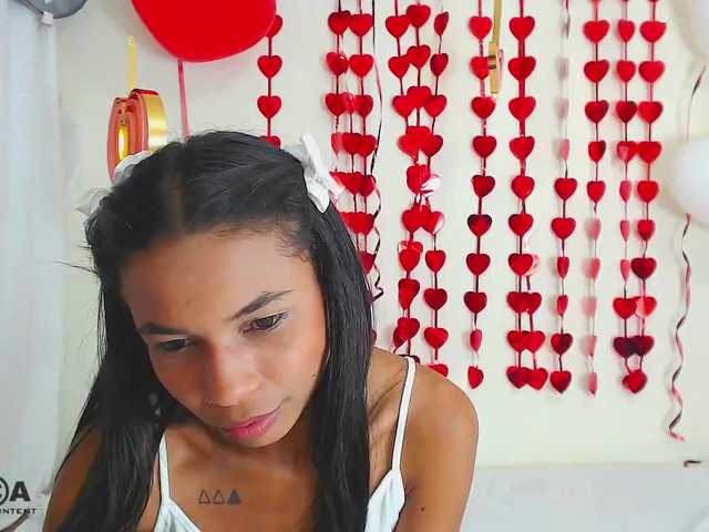 Ringhäälingupildid Kittyfly