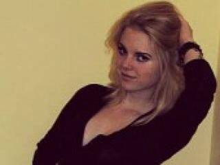 Erootiline videovestlus kittykatx