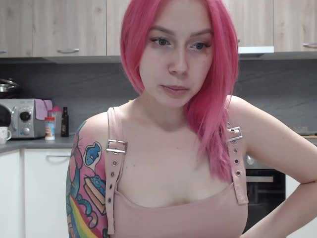 Ringhäälingupildid kittypryde