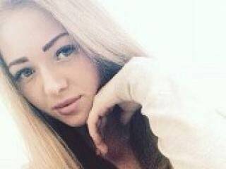 Erootiline videovestlus korneliaa