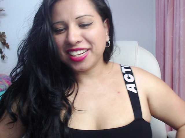Fotod kriistal-fox hey guys make, me feel vibrations in my pussy #nonnude #latina #bbw #belly #bigass