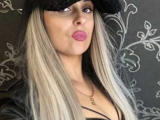 Erootiline videovestlus KrisKoskina