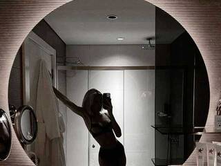 Erootiline videovestlus Kriss-love