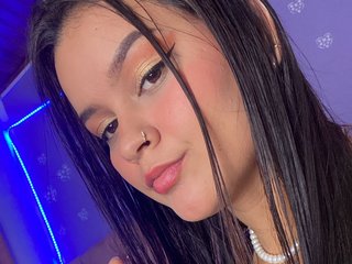 Erootiline videovestlus KrissSweetBoobs