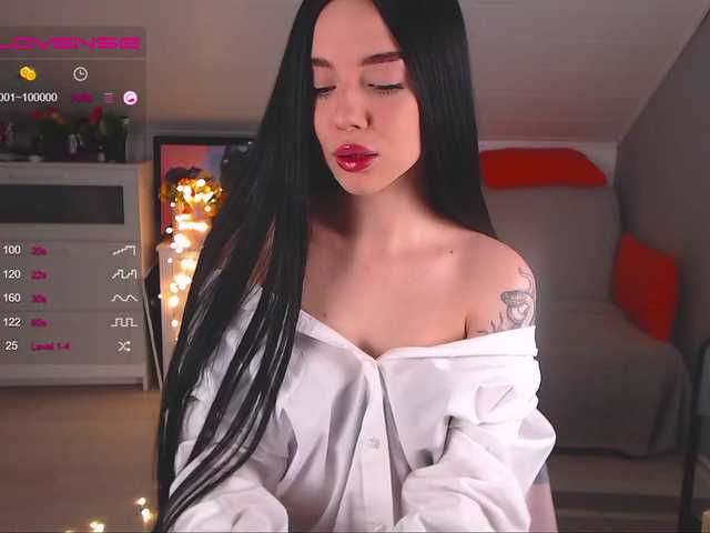Ringhäälingupildid CUTIE_KRISSSY