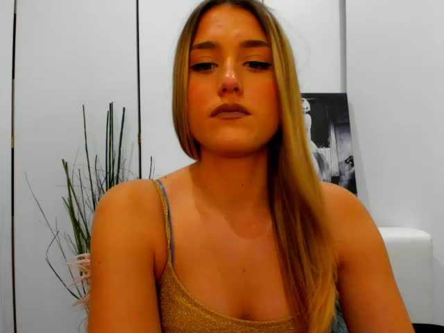 Ringhäälingupildid KristallRush