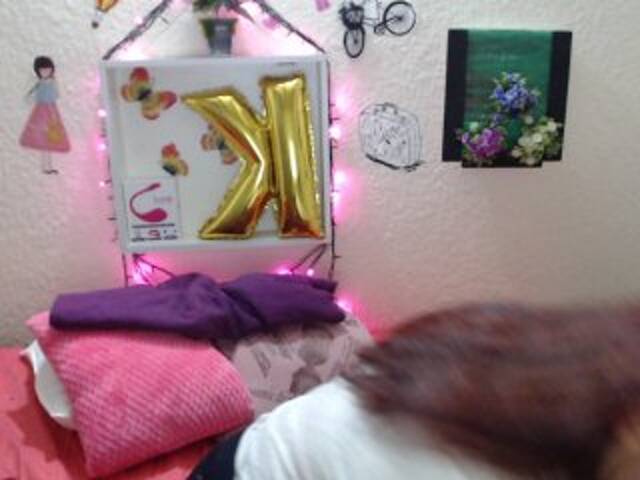 Ringhäälingupildid KylieDaniiels