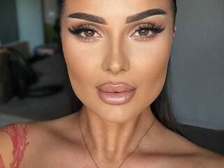 Erootiline videovestlus KylieSpicey