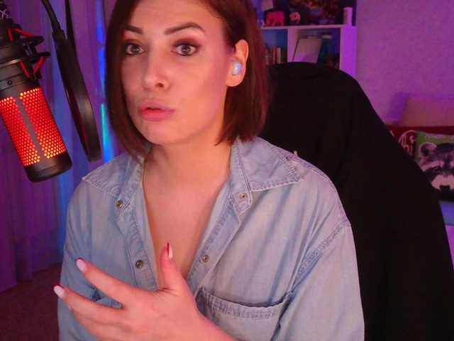 Ringhäälingupildid LadyLLS