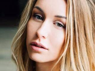 Erootiline videovestlus ladymurmay