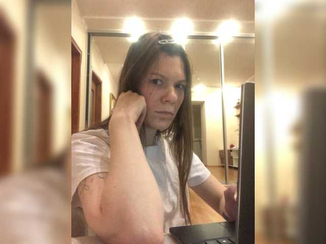 Ringhäälingupildid Alice_q