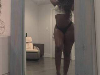 Erootiline videovestlus lanidangerous