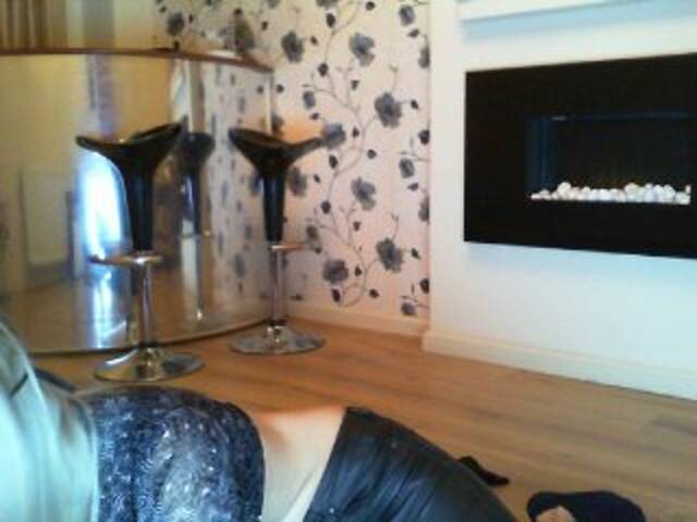 Ringhäälingupildid LaraDy