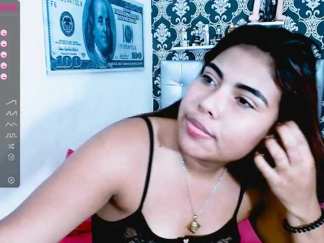 Fotod LascivaRose Welcome to my room, today I want to have fun and have a good time! Help me reach the goal today is Squirt + ride dildo ! @fun @latina @Colombian ❤