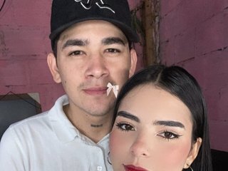 Erootiline videovestlus LauraAndKevin